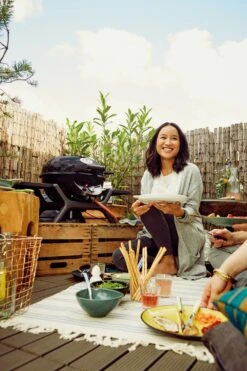 Outdoorchef Minichef 420 G Gas Tischgrill -Günstiges Outdoorchef Geschäft 18 128 05 18 128 06 P 420 G MINICHEF view1 amb