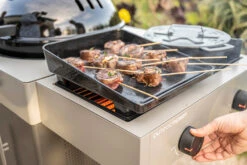 Outdoorchef Plancha Für Blazing Zone / Cooking Zone Für Davos/Arosa/Lugano Evo -Günstiges Outdoorchef Geschäft Outdoorchef Arosa 570 G Blazing Zone Plancha klein