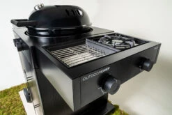 Outdoorchef Gas Kugelgrill Arosa 570 G Evo Black Style - Inkl. Blazing-/Cooking Zone Kit Plus Und Plancha 30 Outdoorchef Gas Kugelgrill Arosa 570 G Evo Black Style - Inkl. Blazing-/Cooking Zone Kit Plus Und Plancha -Günstiges Outdoorchef Geschäft Outdoorchef Arosa 570 G Evo Gas Kugelgrill 1