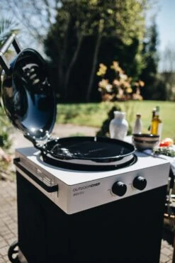 Outdoorchef Gas Kugelgrill Arosa 570 G Tex -Günstiges Outdoorchef Geschäft Outdoorchef Arosa 570 G TEX Dckelscharnier 1