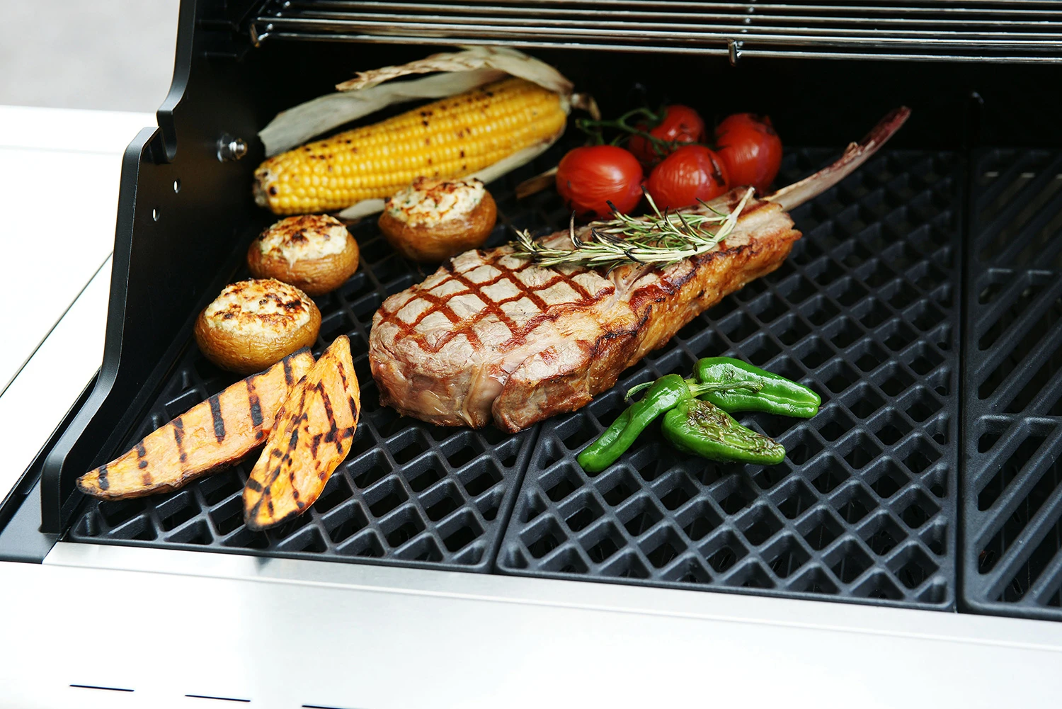 Outdoorchef DGS Gusseisen Grillrost Für Dualchef Gasgrills / 2 Stück 3 Outdoorchef DGS Gusseisen Grillrost Für Dualchef Gasgrills / 2 Stück