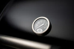 Outdoorchef Dualchef 425 G BZ Gasgrill Mit BLAZING ZONE Infrarotbrenner -Günstiges Outdoorchef Geschäft outdoorchef dualchef 425 g deckelthermometer 18 700 16